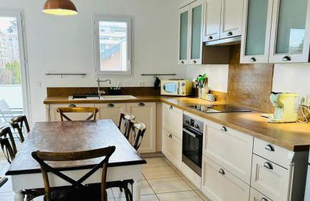 Sweet & Charm for this cozy appt in Saint-Julien - Photo 24