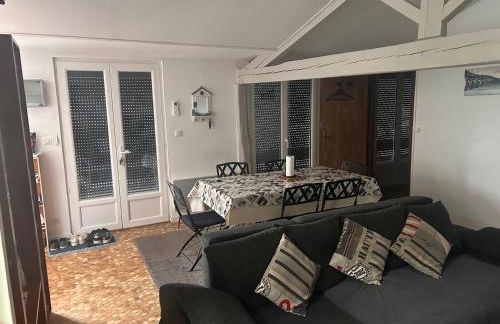 Maison à Oléron avec piscine chauffée et privée - Foto 10