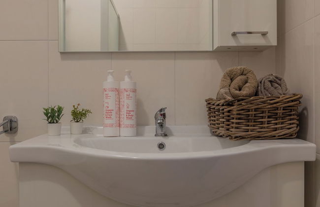 Turin Lifestyle Apartment - Photo 19