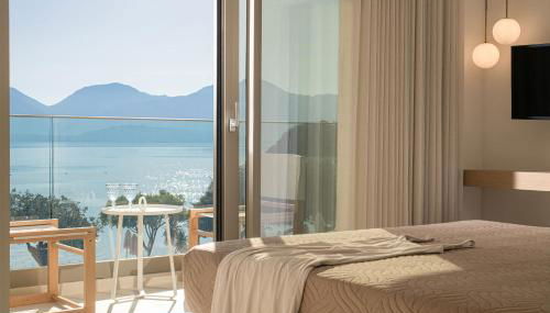 Edem Beachfront Luxury Villa - Foto 3