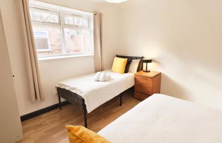 Colindale Garden with 2 parking spaces - Foto 27