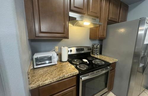 Charming 3-Bedroom Retreat in Prime Neighborhood - Foto 10