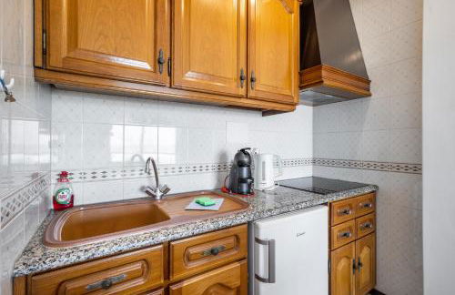 Beach House Vista Mar - Praia do Pedrógão - Foto 15