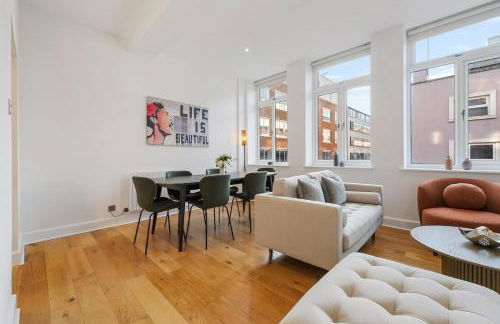 Spacious and central 2 bed 2 bath City apartment - Foto 2