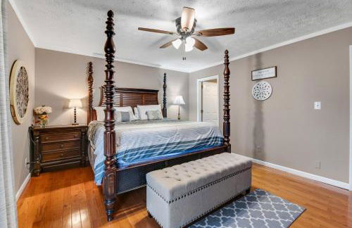 Lakefront Home Dock Covered Deck Fire Pit Dogs OK - Foto 14