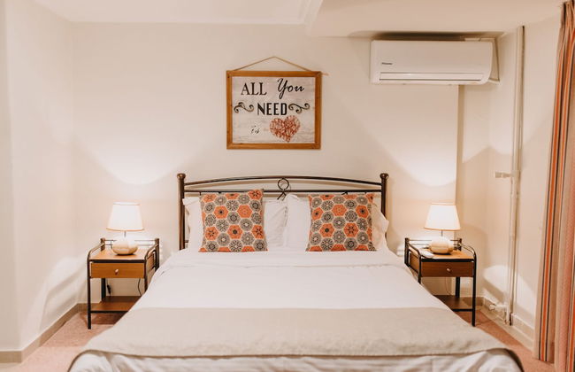 Best House Central Apartment Ag.Nikolaou - Photo 2