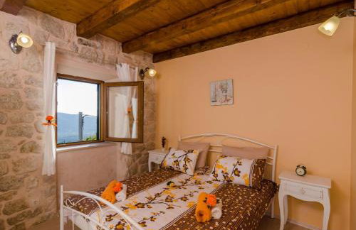 Villa Falcon Rook - Photo 22