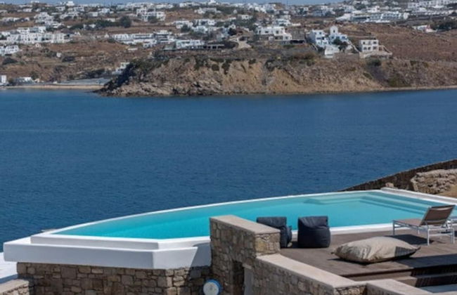 Aora Villa Private Pool - Photo 3