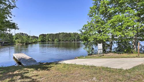 Family-Friendly Home with Lake Oconee Access and Patio - Foto 3