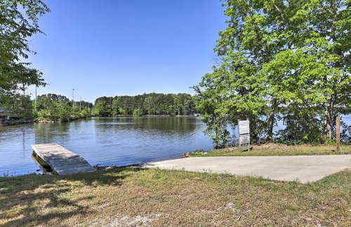 Family-Friendly Home with Lake Oconee Access and Patio - Foto 3