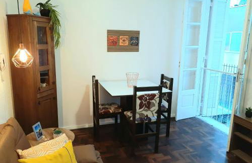 Amplo, aconchegante e pertinho de tudo - Foto 12