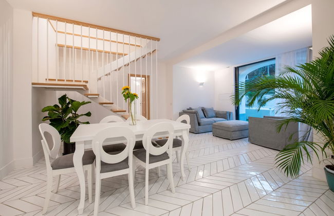 Luxury Apartment with Garden and Pool - Foto 22