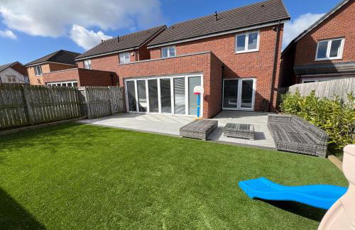 Luxury Durham Home in DH1, Free Parking, No Fees - Foto 34