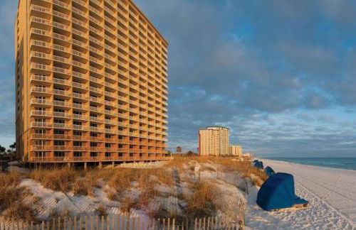 Pelican Beach Resort-Walkout Unit-On the Beach - Foto 47