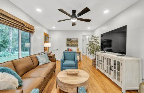 Serene Suburban Oasis 2 Saunas, Office, Parking - Foto 14