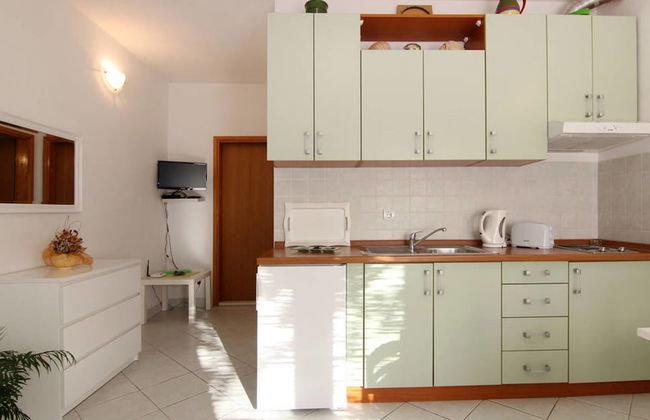 Apartments Pera - Photo 28