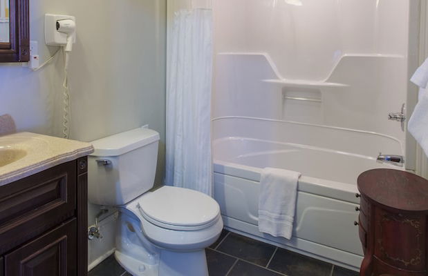 Chipman Hill Suites - Pratt House - Photo 5