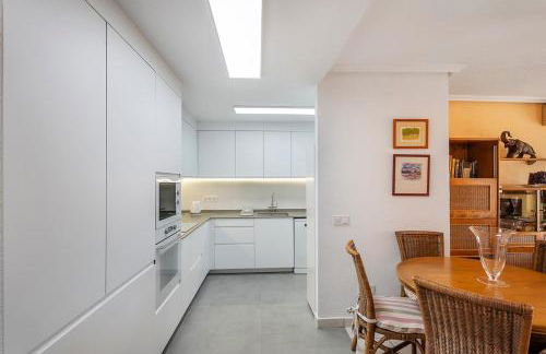 Encantador apartamento con vistas al mar y AC - Foto 12