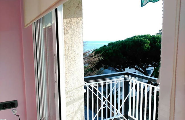 Apartamentos Llavaneras - Foto 23