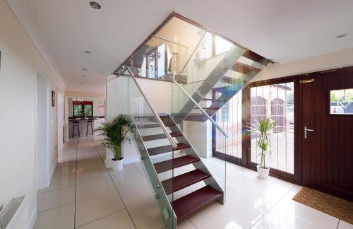 Spacious 7BR Home, Families & Contractors, Hot Tub - Foto 38