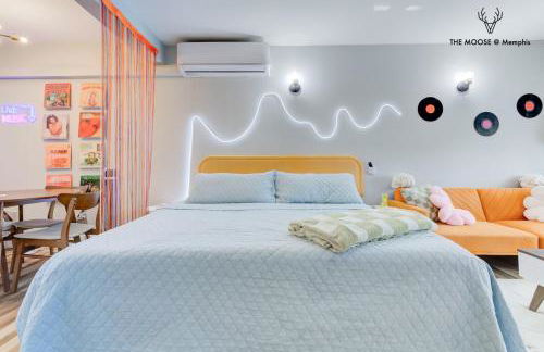 The Moose #10 - Stylish Loft with King Bed, Free Parking & Wi-Fi - Foto 16