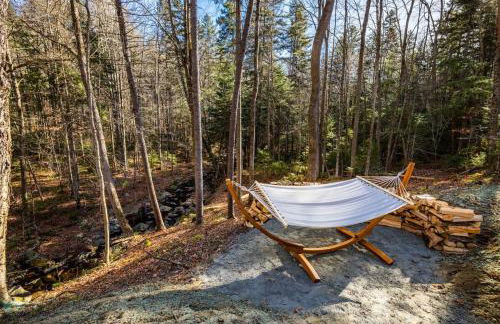 Mount Snow Yurt - Hot Tub, Wood Stove, WiFi, EVcharger - Foto 49