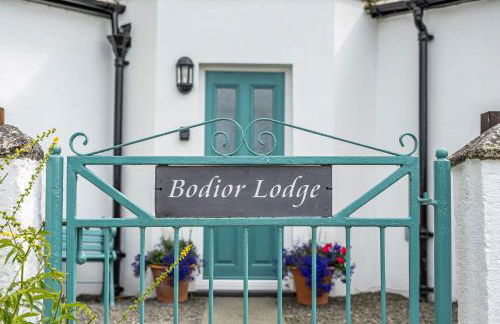 Bodior Lodge - Photo 2