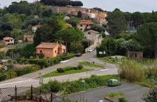 Trilocale con piscina - Foto 20