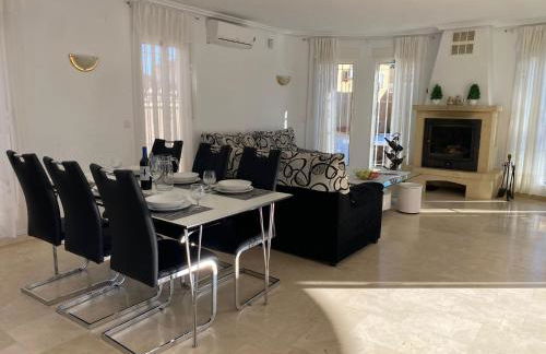 Villa in Playa Flamenca, Orihuela Costa Spain - Foto 8