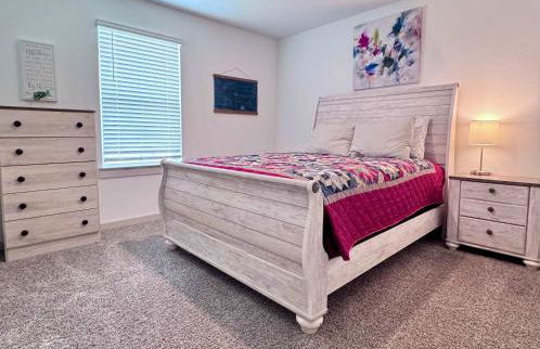 Newly built home Spacious & Comfortable 4BR 2BA - Photo 1