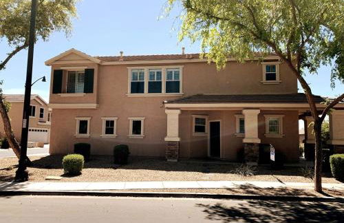 Amazing Gilbert home 3 Bed 2 and half Bath sleeps 8 2 car garage - Foto 44