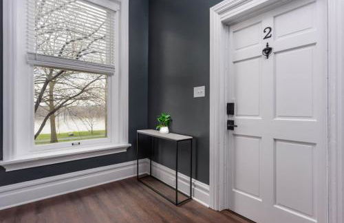 Flats on Front - Riverfront Gem Fast Wi-Fi 2F - Foto 2