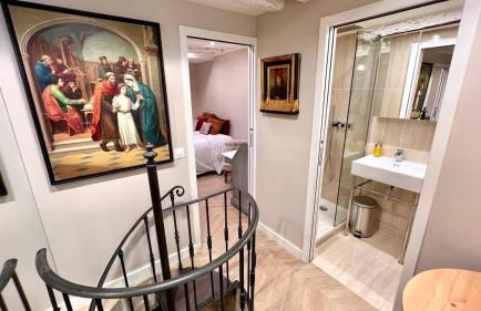 Serenity, Meditation at Notre Dame - Foto 5