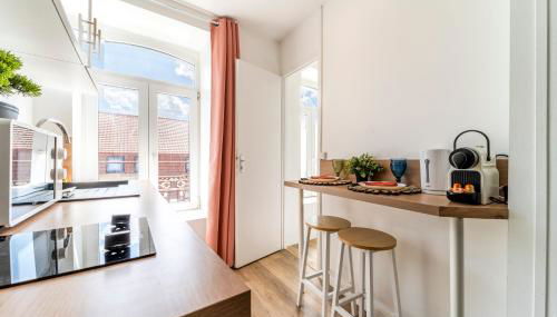 Le Taïga - Wifi - Parking gratuit - Métro - Gare - Musée Piscine - Foto 5, stove