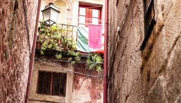 Callejón de la Ciudad Vieja de Oporto
