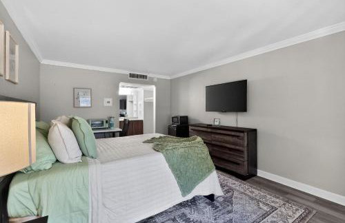 Lux Mins To Atrium Health & Charlotte Airport - Foto 3