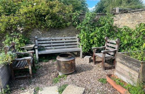 Private & Spacious Cotswold Barn - Foto 29