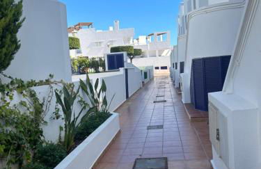 Sunny Breeze Apartment - Foto 9