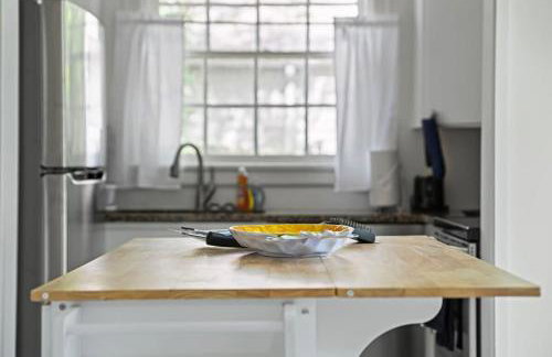 Near University & Dining- Garden District Dwelling - Foto 52