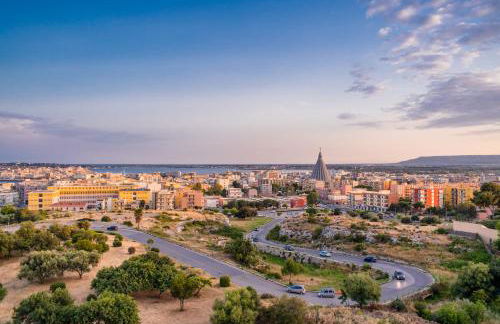 GuestHost - La Terrazza di Siracusa - Roomy and Bright Flat - Foto 5