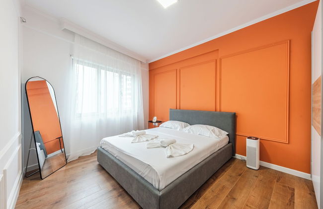 Central Main Square 2 - Photo 5