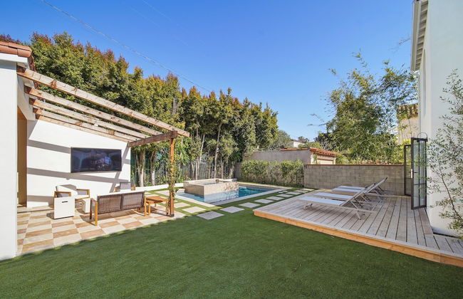 Bella Villa - Photo 19