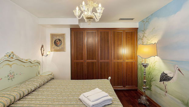 CANAL-FRESCO-Rialto - Photo 2, Chambre