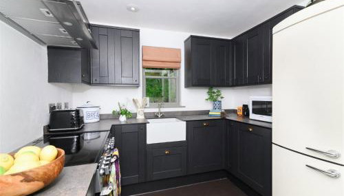 Rural Retreat in Coastal Valley near St Just - Foto 2, dishwasher