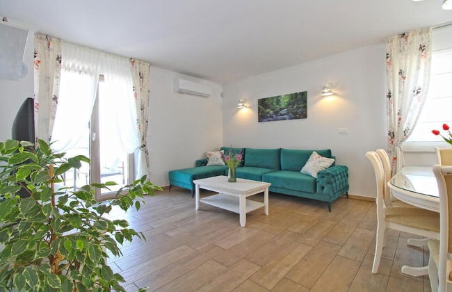 Elegant Villa With Private Pool in Bale - Foto 12