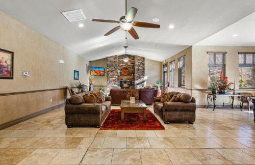 Coral Springs Resort H2 Brand New Home, Community Pool, Outdoor Fireplace, and Near Sand Hollow - Foto 34