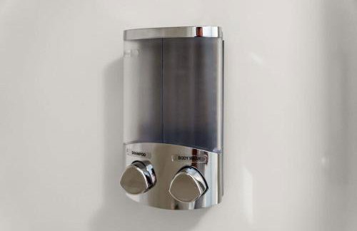 The 1A Escape Deck w Ocean Views Walk to Beach - Foto 30