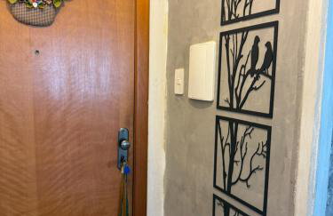 Ape ao lado do Consulado Americano - Foto 18