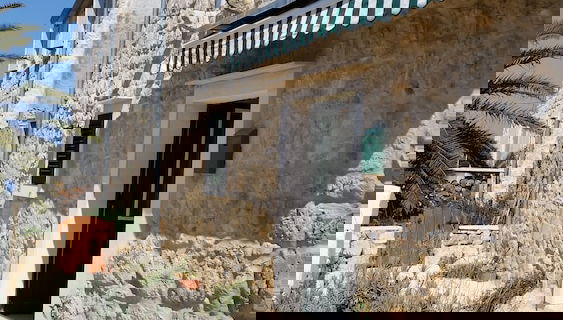 Traditional House With two Apartments - Foto 1