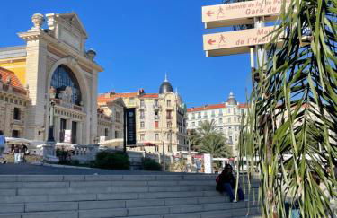 Bright apartment at Mimi’s - Foto 6